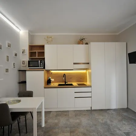 Suite107 * Барі