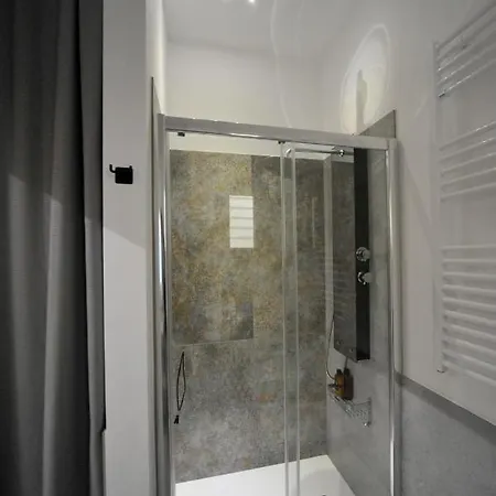 Suite107 * Барі