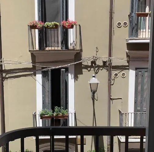 アパート Suite107 *